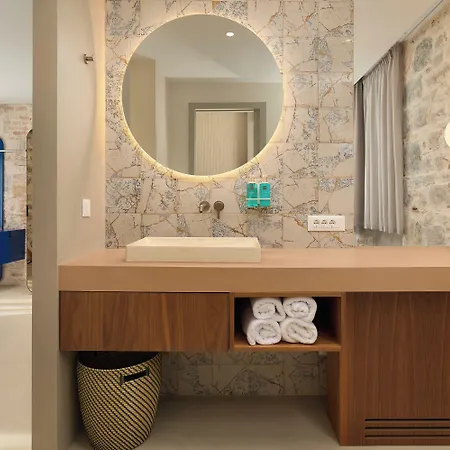 Hotel Heritage 4*
