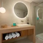 Heritage 4*