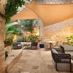 Hotel Heritage