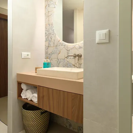 Hotel Heritage